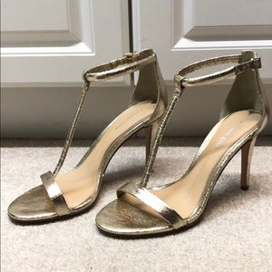 Gold Gianni Bini T-strap shoes